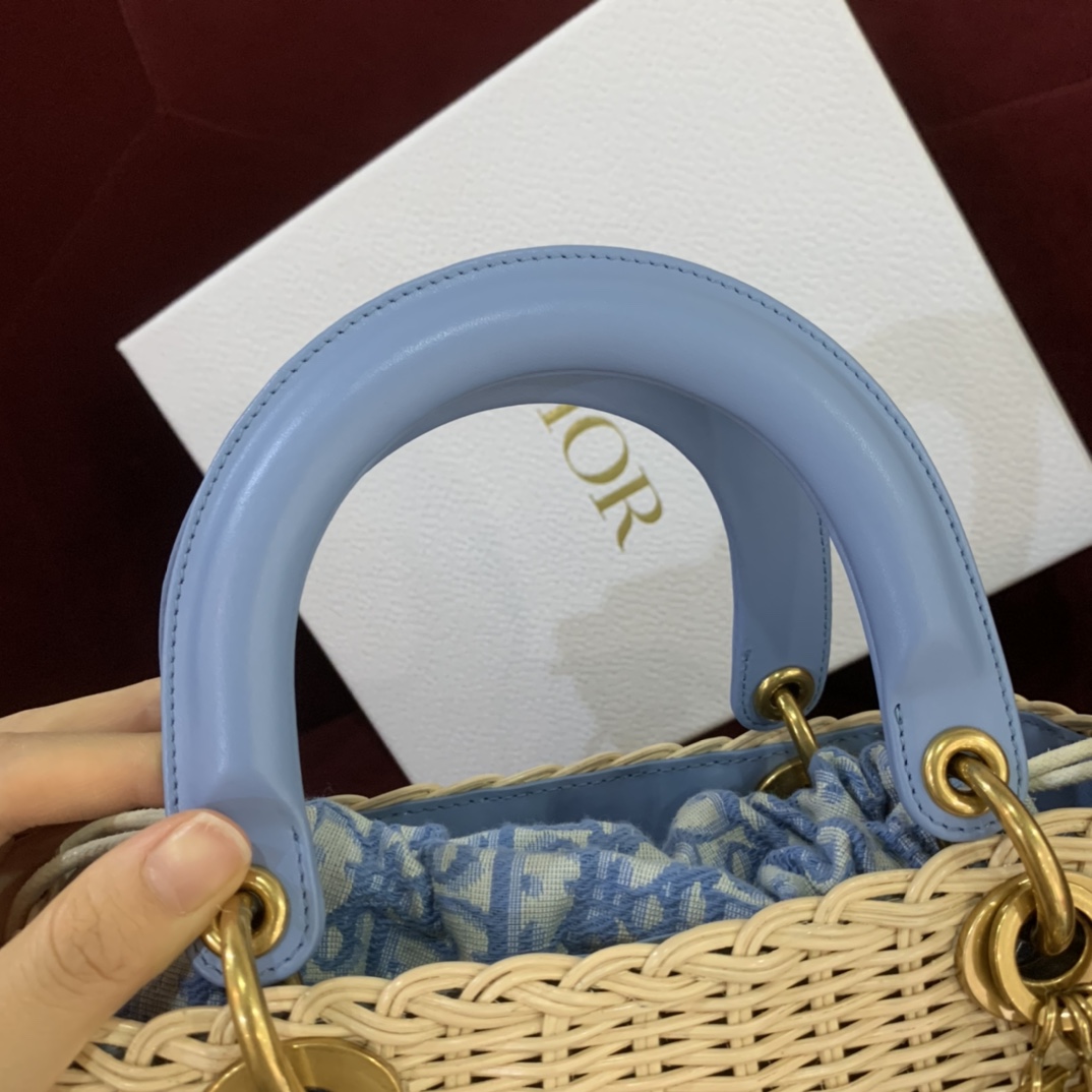 9a8faa875c8bca38a7da20ef75090b64_1654658007_6948.jpg