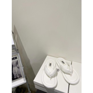[MM6 Maison Margiela] 패딩 플립플랍