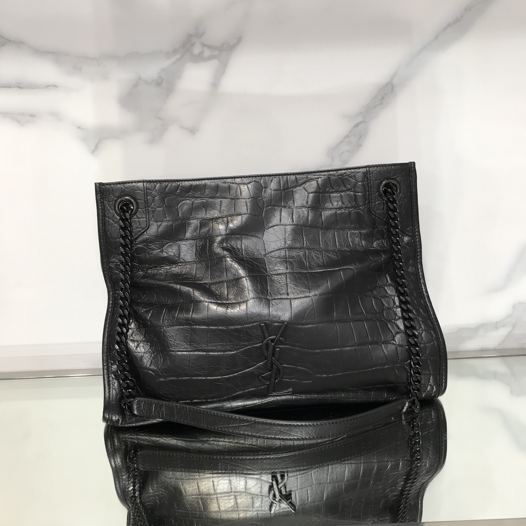 [YSL] 591226 크로커다일 엠보스드 가죽 미디움 니키 쇼핑백