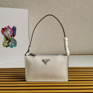 [PRADA/SA] 브러시드 가죽 미니백