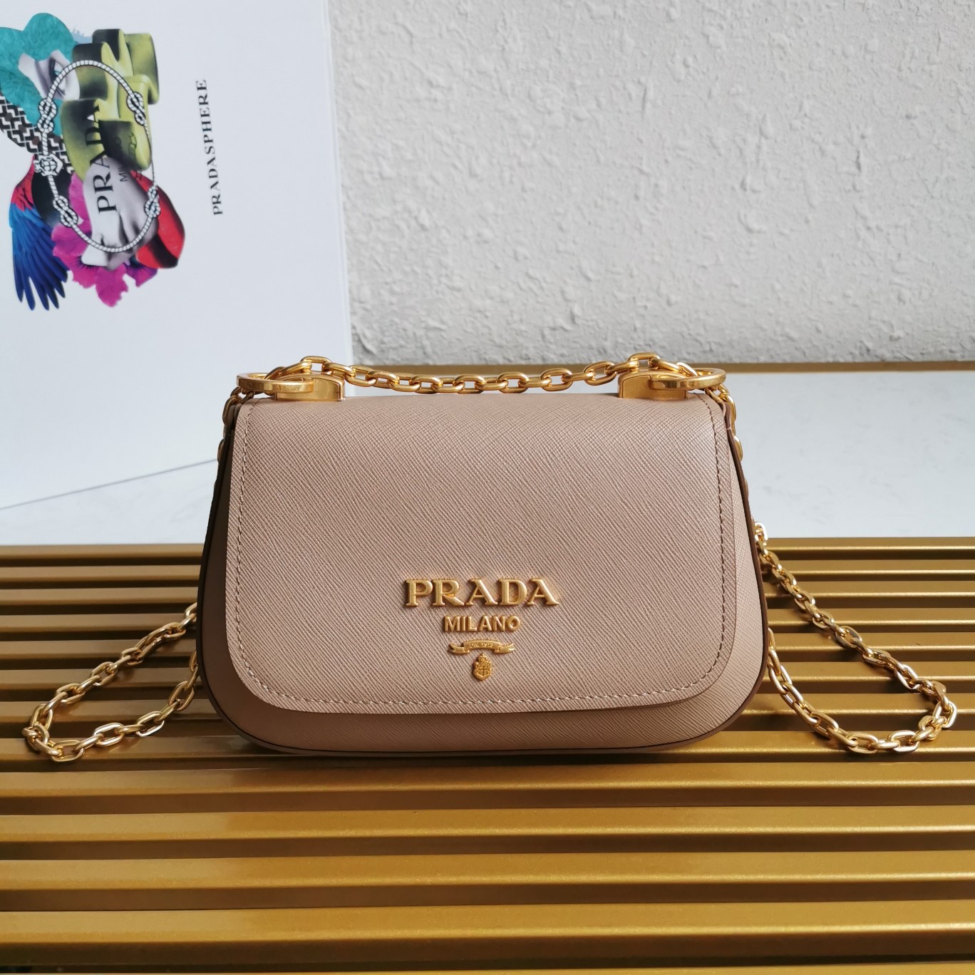 [PRADA] 사피아노 가죽 체인 숄더백