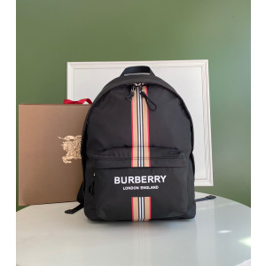 [BURBERRY] 버버리 로고 아이콘스트라이프 백팩