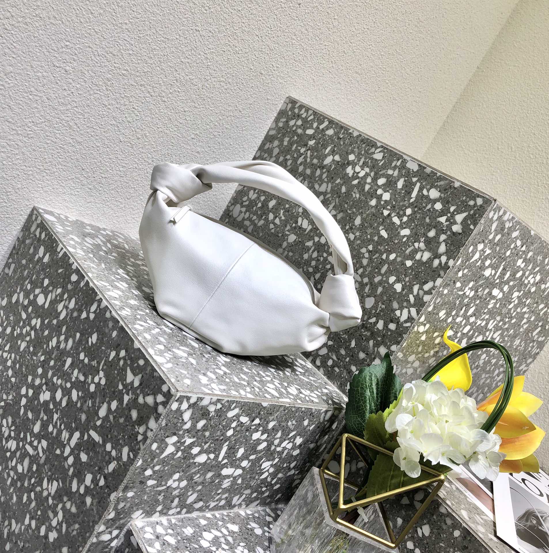 [BOTTEGA] 더블 놋