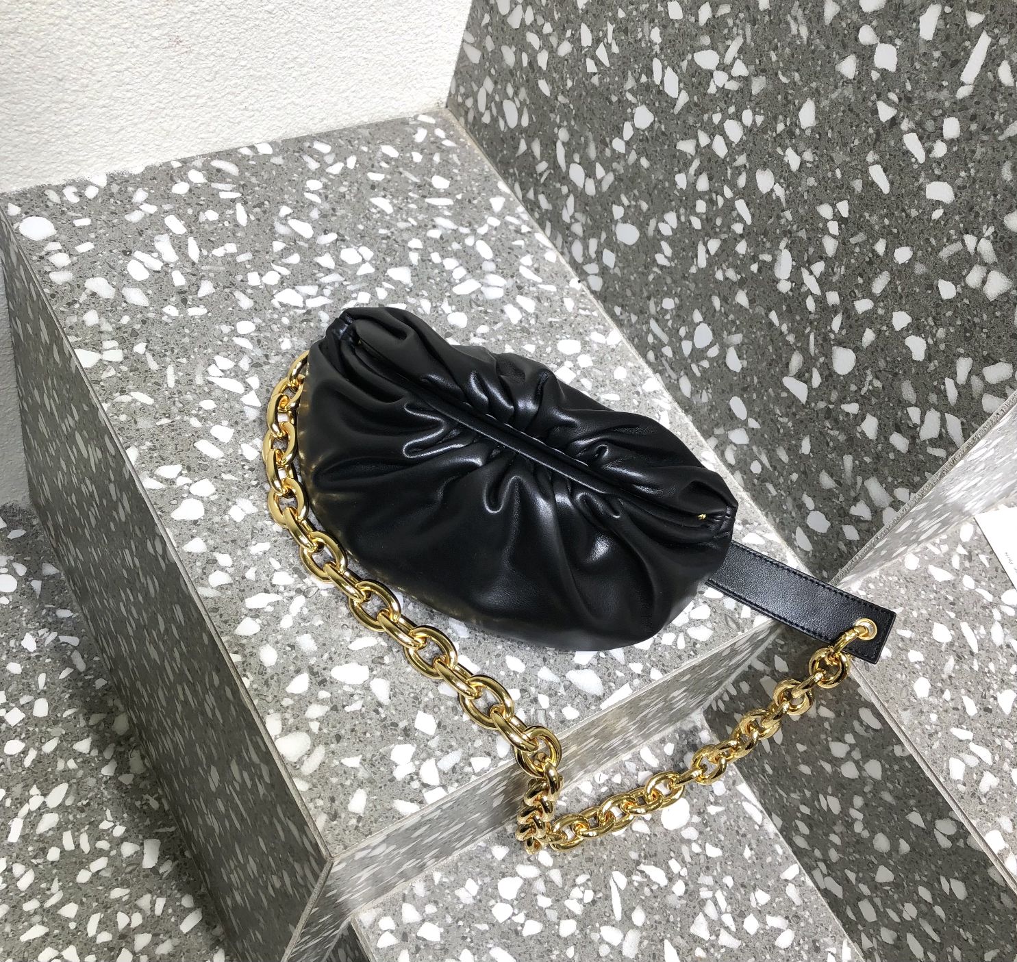 [BOTTEGA] 벨트 체인 파우치 백