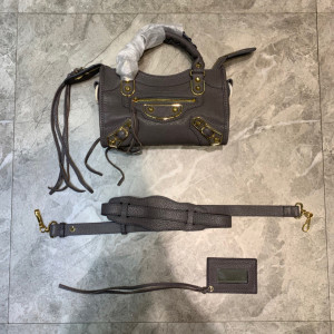 [BALENCIAGA] 메탈릭 미니 시티백