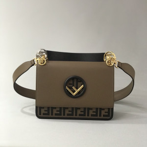 [FENDI] 브라운 가죽 칸아이 에프 백