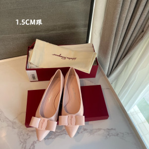 [Salvatore Ferragamo] 페라가모 비바 플랫 슈즈
