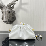 [BOTTEGA] 미니 파우치 페이턴트