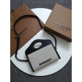 [BURBERRY] 캔버스 숄더백