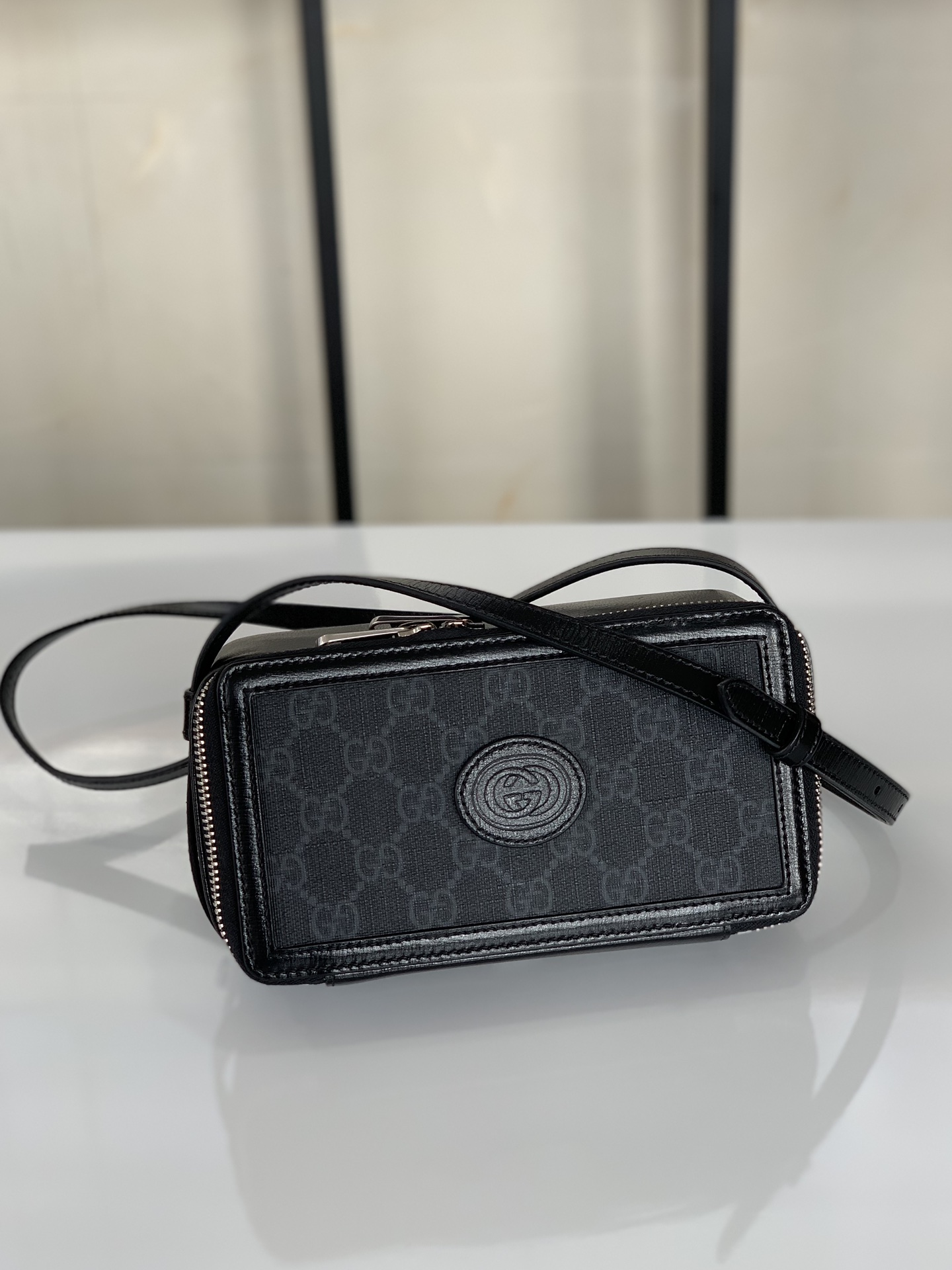 [GUCCI] 인터로킹 G 미니백
