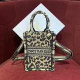 [DIOR/OC] 북토트 미니 휴대폰백/핸드폰백