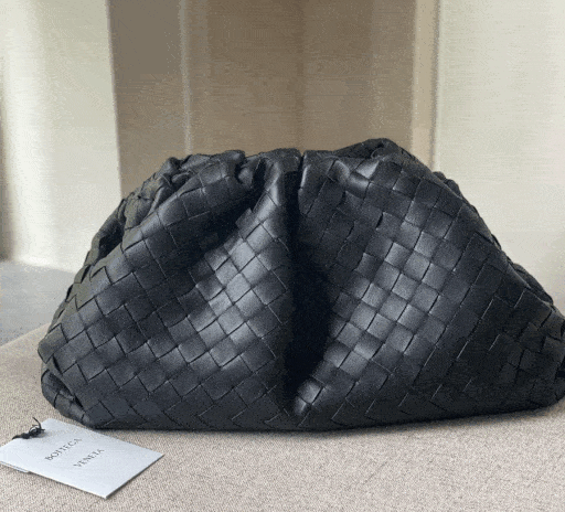[BOTTEGA VENETA/JING] 보테가베네타 인트레치아토 파우치 라지(만두클러치)
