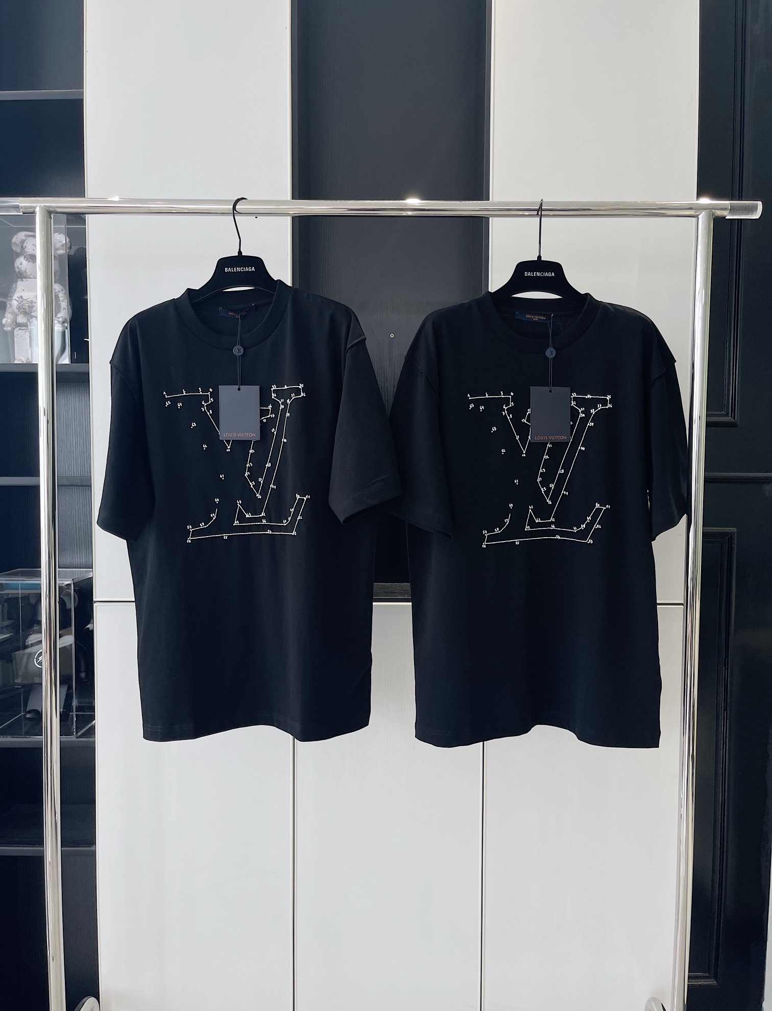 [LOUIS VUITTON] 루이비통 반팔 티셔츠 -V공장