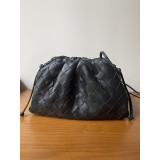 [BOTTEGA VENETA/JING] 보테가베네타 인트레치아토 파우치 미니(만두클러치)