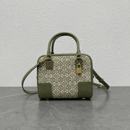[LOEWE/Pomegranate] 아마조나 19 스퀘어백