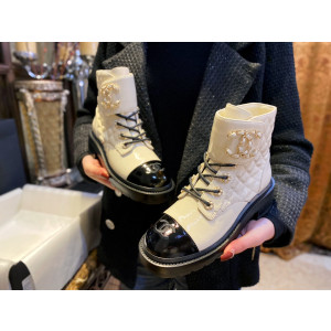 [CHANEL/GD(해피)] 샤넬 체인CC로고 퀼팅 레이스업 부츠