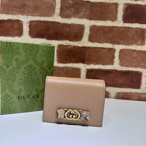 [GUCCI] 인터로킹 G 파이톤 보우 지갑