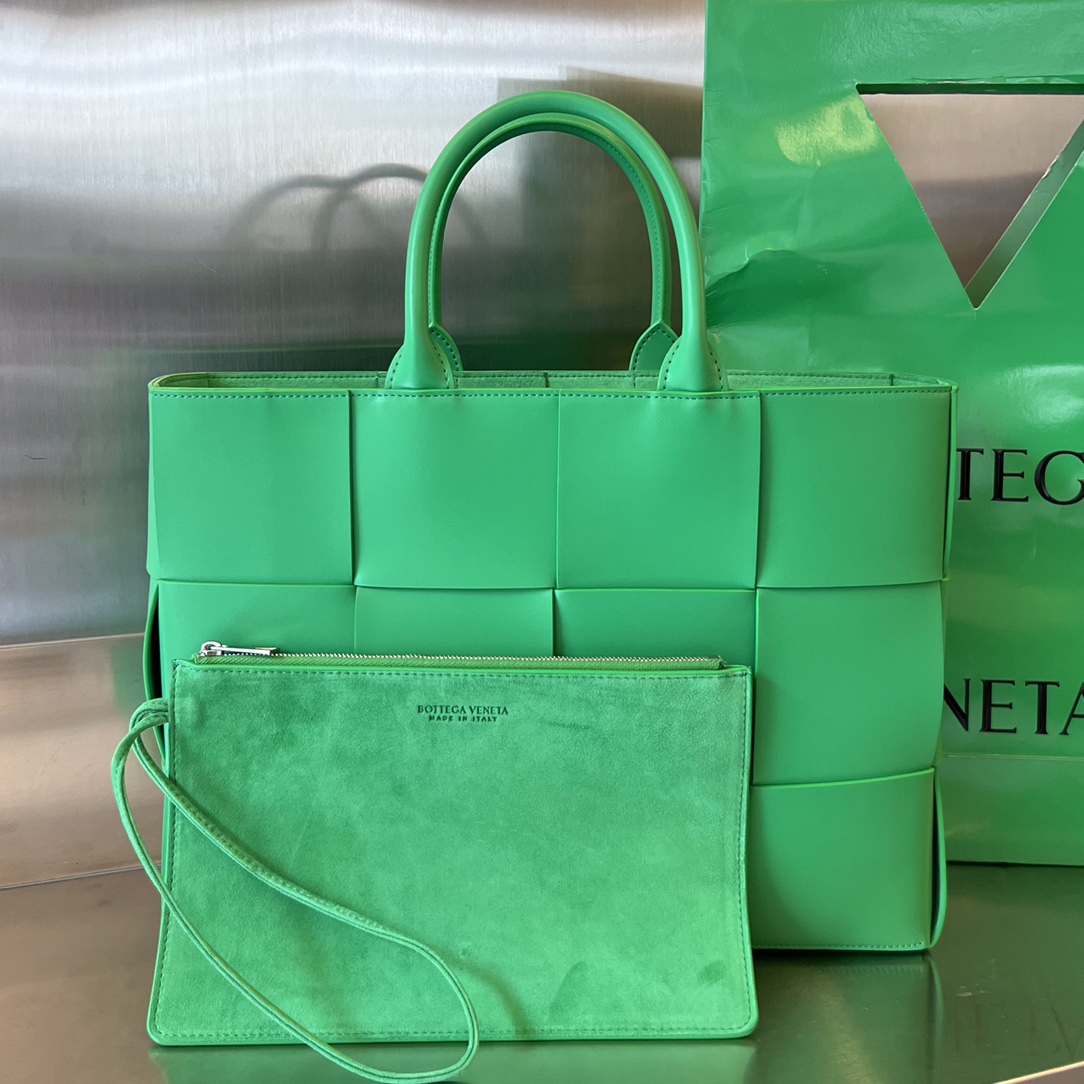 [BOTTEGA VENETA/JING] 미듐 아르코 토트백