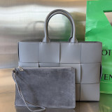 [BOTTEGA VENETA/JING] 미듐 아르코 토트백