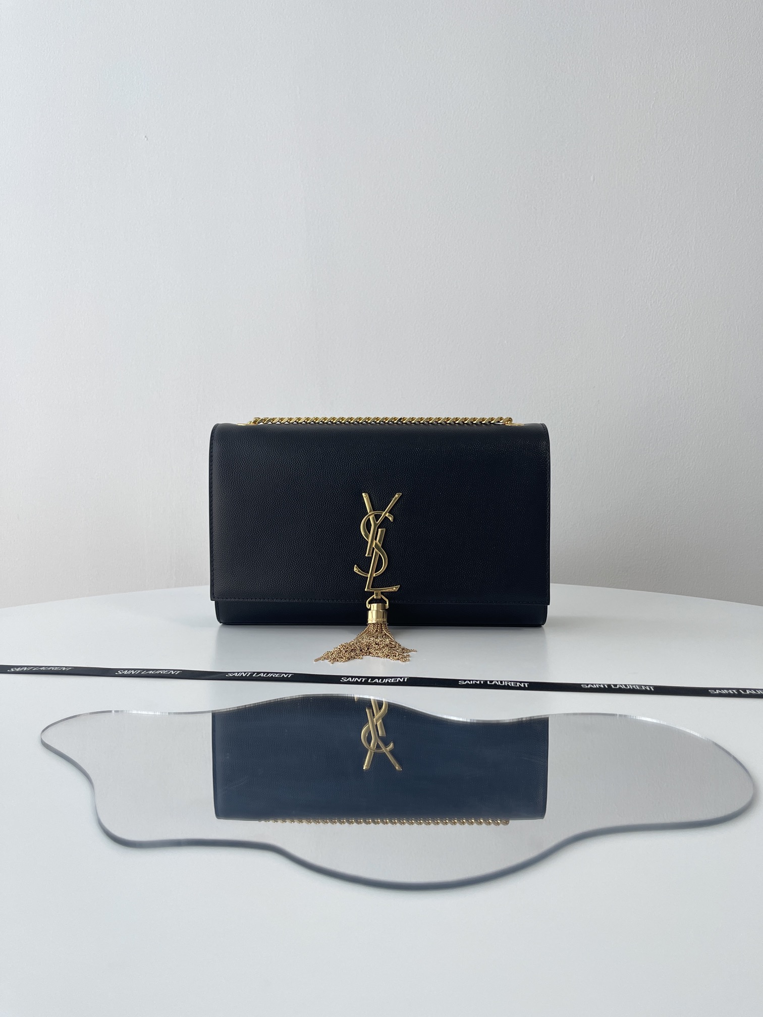 [YSL/블랙프레임] 모노그램 케이트 태슬(테슬) 사첼백